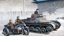 Academy 13556 German Panzer I Ausf. B & Motorcycle 