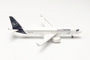 Herpa 572743 Airbus A320neo LH Lufthansa Lovehansa 