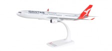 Herpa 611510 Airbus A330-300 Qantas VH-QPJ 