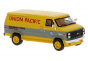 Brekina 18254 Chevrolet G20 Showcar Union Pacific 