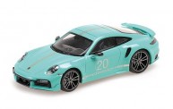 Minichamps 155069175 Porsche 911 (992) Turbo S Coupe grün