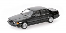 Minichamps 870024204 BMW 7er (E32) schwarz-met. (1986) 