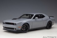 AUTOart 71774 Dodge Challenger R/T Scat Pack Widebody 