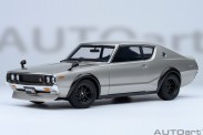 AUTOart 77466 Nissan Skyline 2000 GT-R (KPG110) silber 