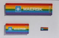 PT Trains PT190013 Set mit MAERSK Regenbogenfarbe 