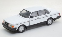 Welly WEL24102W Volvo 240 GL weiß 