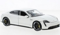 Welly WEL24107W Porsche Taycan Turbo S weiß 