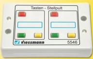 Viessmann 5546 Tasten-Stellpult, 3-begriffig 