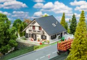 Faller 130640 Saniertes Einfamilienhaus 