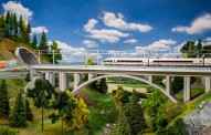 Faller 222573 Moderne Bogenbrücke 