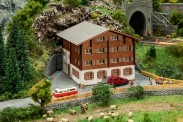 Faller 232183 Alpenhaus Langwies 
