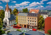 Faller 232384 Stadthäuser mit Apotheke und 