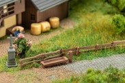 Faller 272924 2 Brunnen mit Weidezaun 
