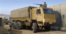 Trumpeter 751008 M1083 FMTV US leichter Lkw 