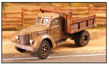 GHQ 56017 50's Interntl Dump Truck 