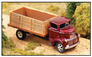 GHQ 56018 40's GMC Cabovr Grain Trk 