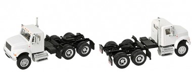 Scene Master 11180 International(R) 4900 Dual-Axle 