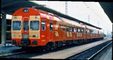 Arnold HN2616S RENFE Triebzug Rh 444 Ep.4 