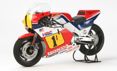 Tamiya 14121 Honda NSR500 - 84  