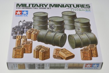 Tamiya 35186 Diorama-Set - Fässer und Kanister 