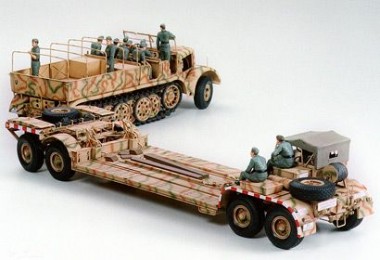 Tamiya 35246 Famo 18t mit Panzertieflader 