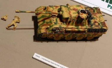 Tamiya 35345 German Tank PzKpfw V Panther Ausf.D 