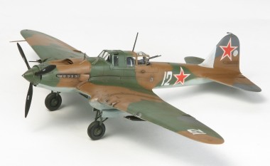 Tamiya 60781 Ilyushin II-2 Shuturmovik / Stormovik 
