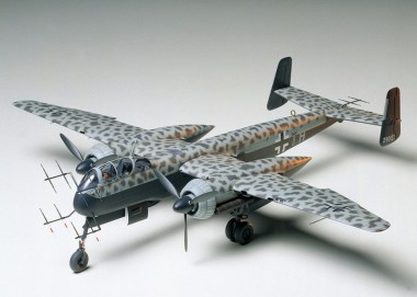 Tamiya 61057 Dt. Nachtjäg.Heinkel Uhu He219 A-7 