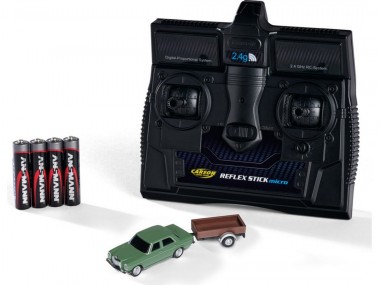 Carson 504169 2.4GHz RC: MB 200/8 grün mit Anhänger 