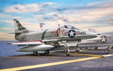 Italeri 2826 Douglas A-4E/F/G Skyhawk  