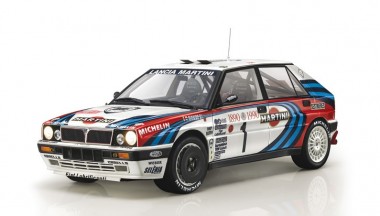 Italeri 4709 Lancia Delta HF Integrale 16V 