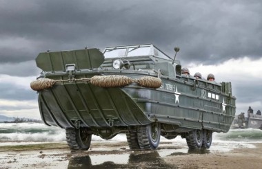 Italeri 6392 DUKW Amphibienfahrzeug 