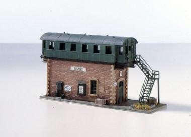 Piko 61128 Behelfsstellwerk Neuses 
