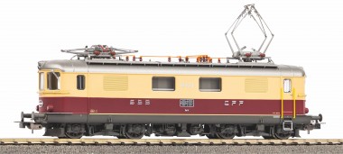 Piko 96889 SBB E-Lok Re 4/4 I 10033 "TEE" Ep.4 