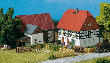 Auhagen 11350 Kleines Gehöft 