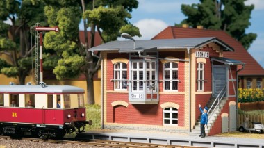 Auhagen 11411 Stellwerk Oschatz 
