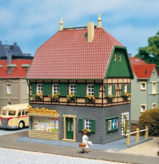 Auhagen 12347 Wohnhaus mit Laden 