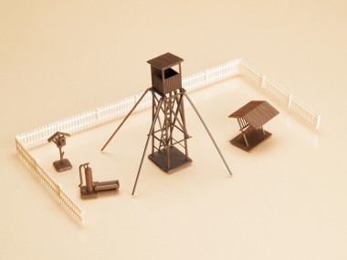 Auhagen 42600 Jagdkanzel mit Wildfütterung 