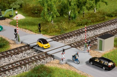 Auhagen 44649 Bahnübergang - Halbschranke 