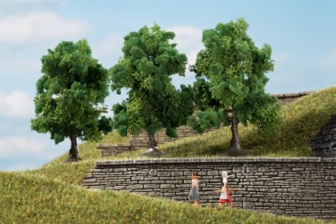 Auhagen 70936 Laubbäume dunkelgrün 7 cm 