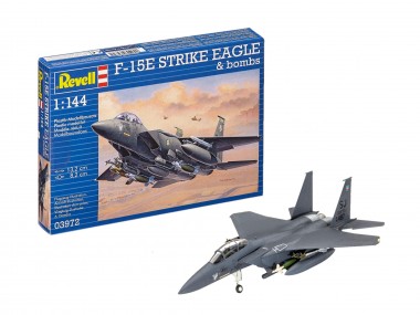 Revell 03972 F-15E Strike Eagle & Bombs 