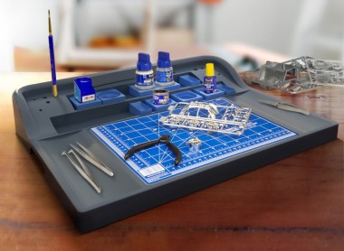 Revell 39085 Work Station / Arbeitsstation 