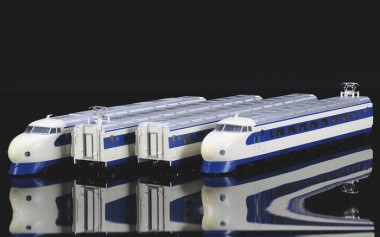 Zoukei-Mura SRS001-01 JNR Triebzug Shinkansen 4-tlg Ep.4 