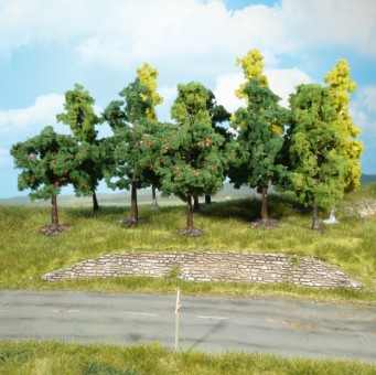 Heki 1360 50 Bäume sortiert 8-13 cm 