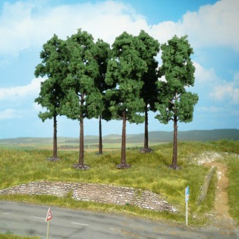 Heki 1367 30 Hochstammbäume 18 cm 