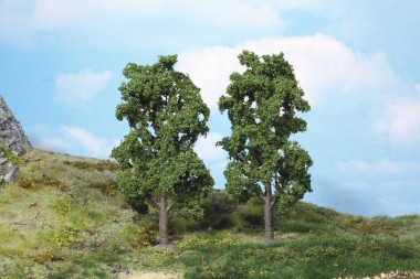 Heki 1980 2 Kastanien 20 cm 