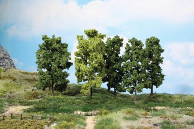Heki 1990 5 Laubbäume 18 cm 