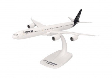 Herpa 612616-001 SnapFit: Airbus A340-600 Lufthansa 