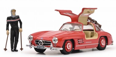 Schuco 450376600 MB 300 SL rot mit Ski 