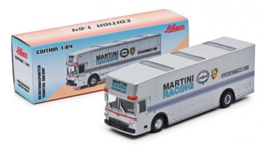 Schuco 452027400 Renntransporter MARTINI 